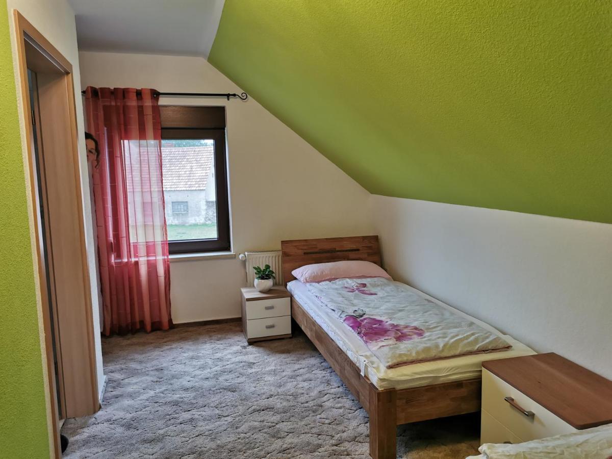 Ferienhaus Rosenhof Glaubitz Экстерьер фото